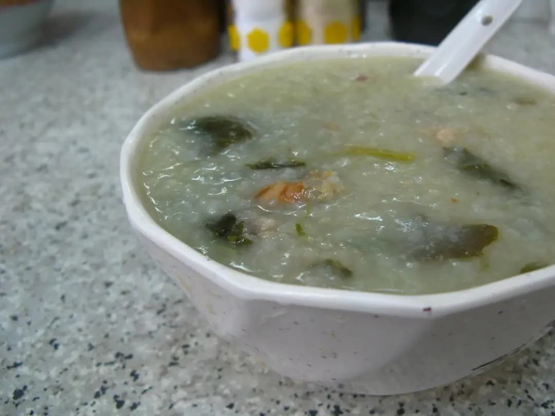 彩龍煲仔粥 photo 2