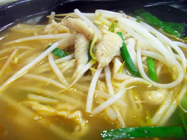 現代巴蜀麻辣米線 photo 3