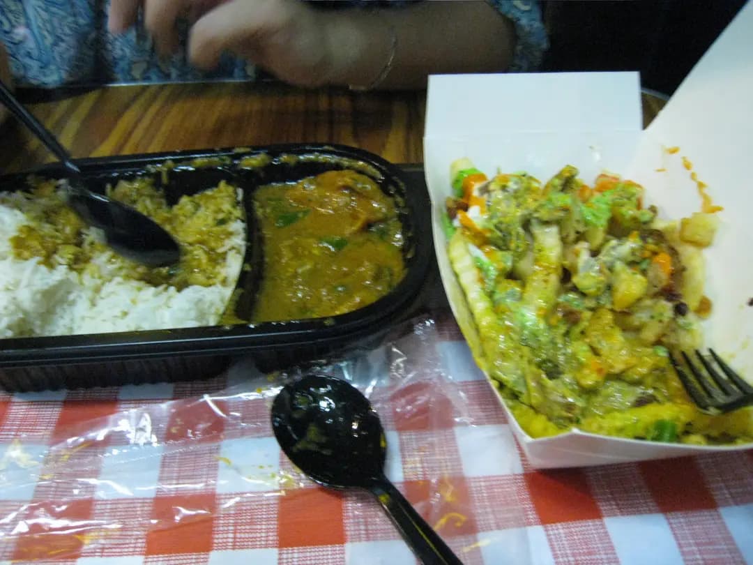 Ebeneezer's Kebabs & Pizzeria photo 7
