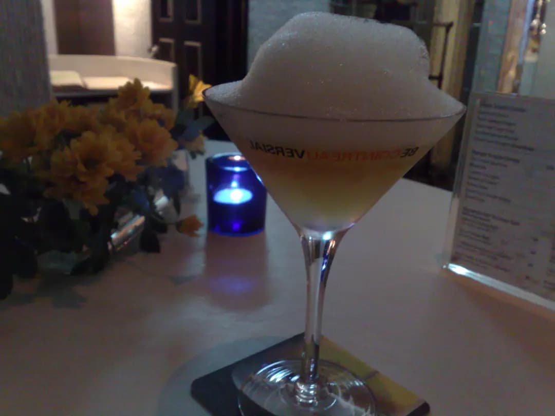 FINDS Restaurant & Bar photo 3