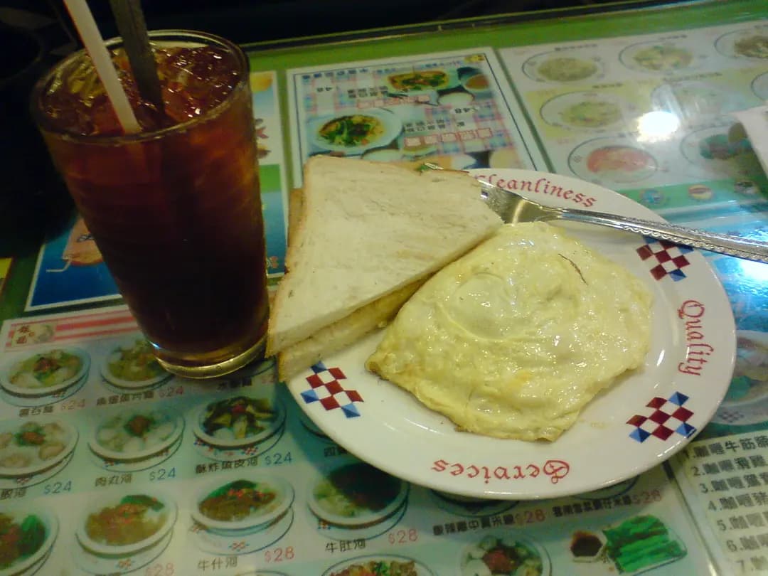 銀龍粉麵茶餐廳 photo 5