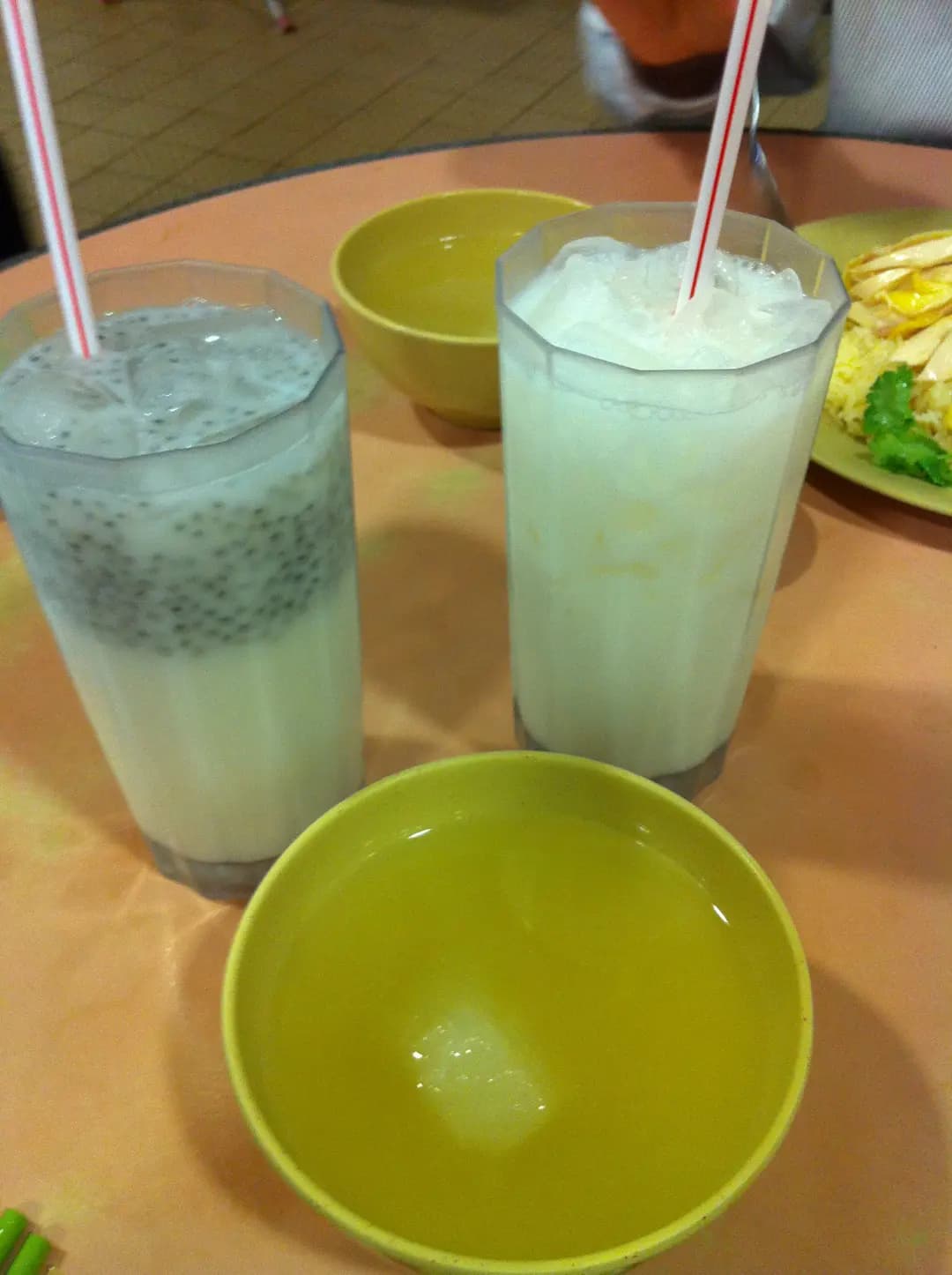 泰金燕 photo 1