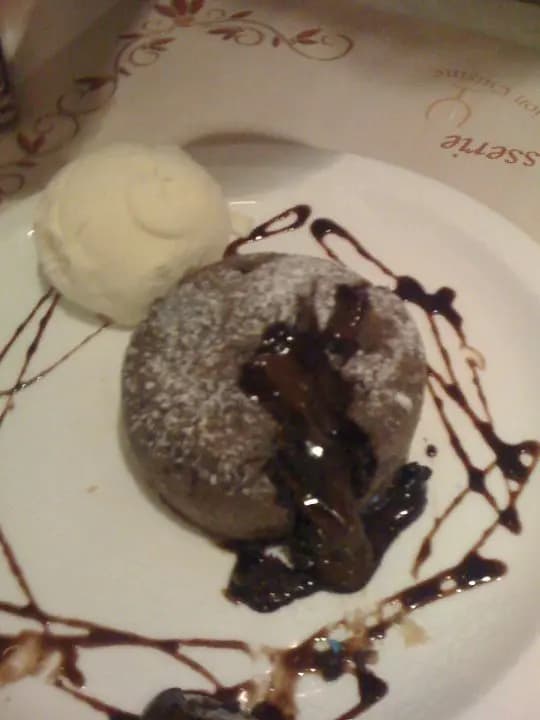 La Bons Brasserie photo 7
