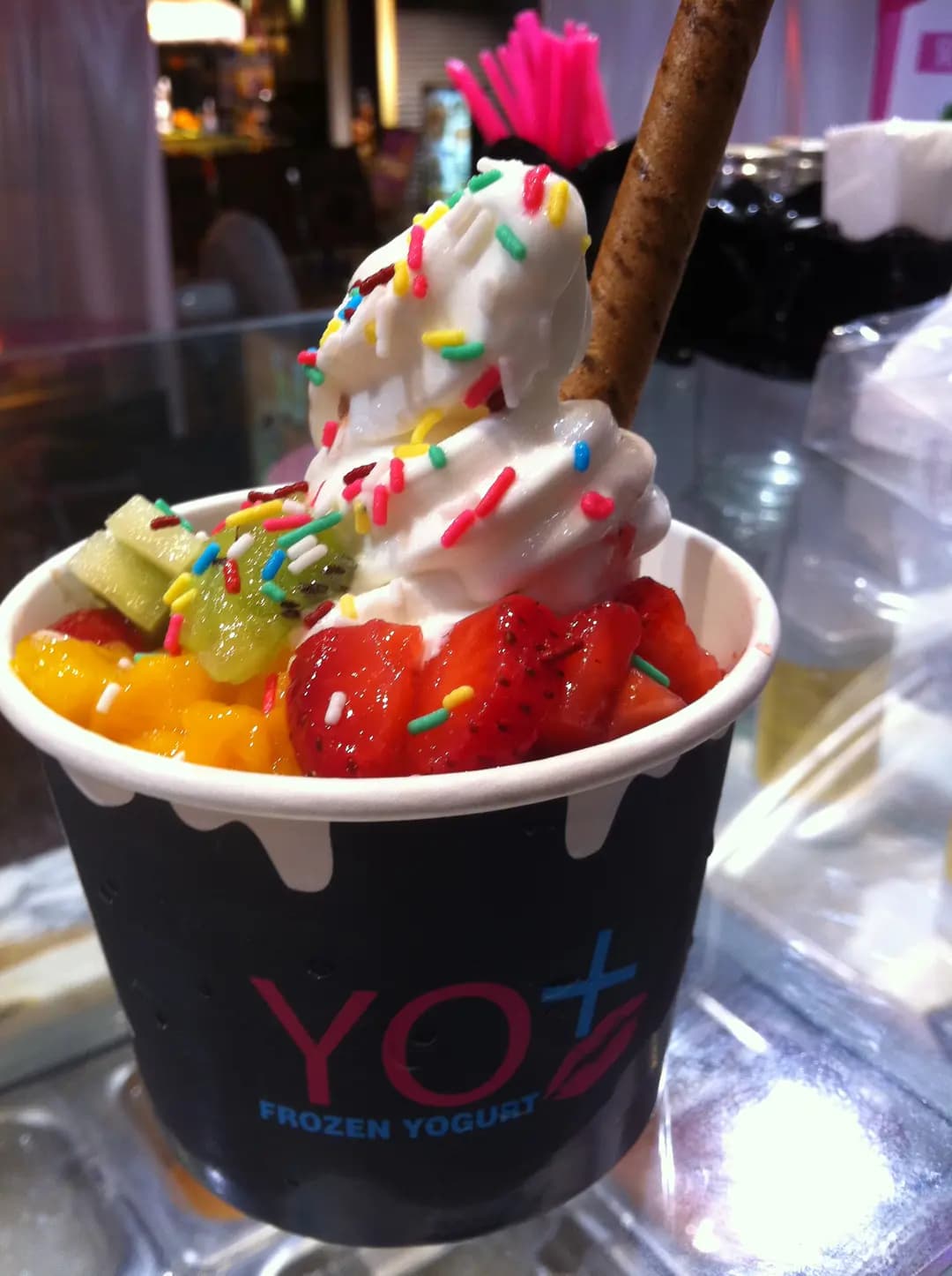 YO+ Frozen Yogurt photo 2