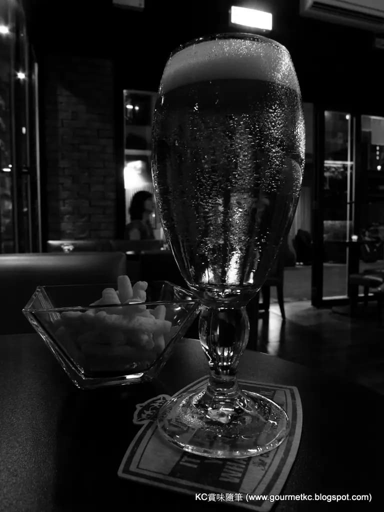 Buddy Bar & Cafe photo 7