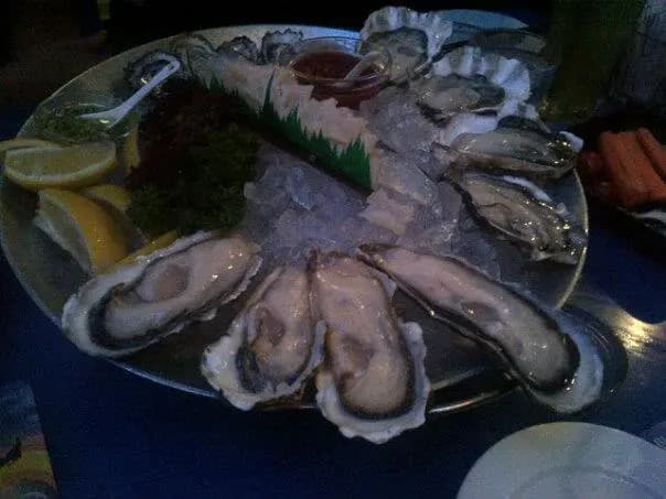 Oyster Station Snack & Oyster Bar photo 3