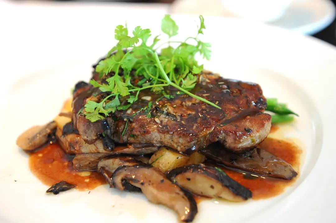 Wooloomooloo Steakhouse photo 2