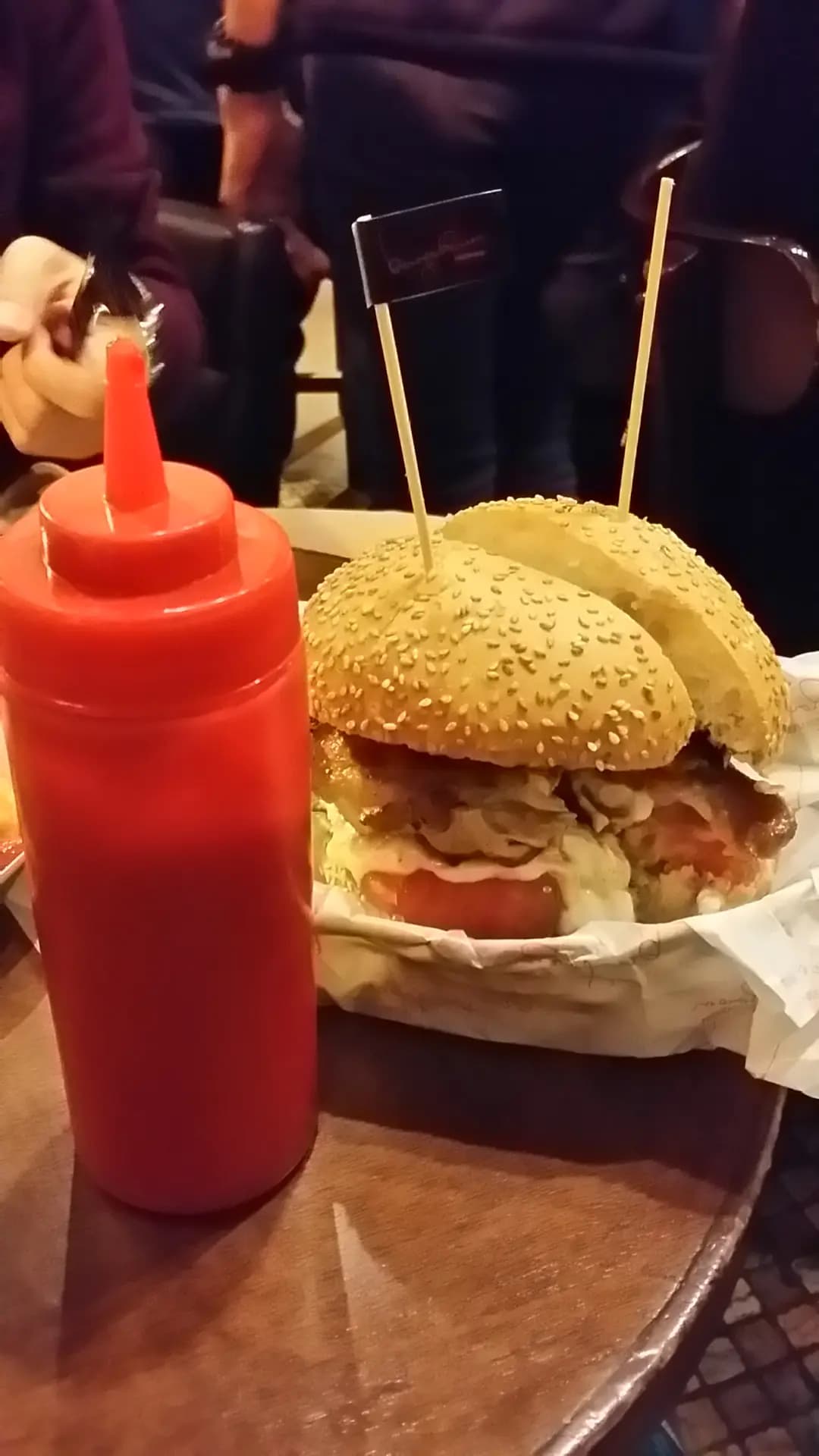 Burgeroom photo 6