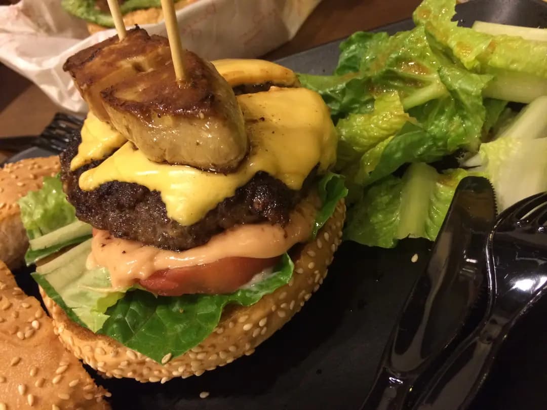 Burgeroom photo 2