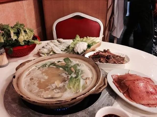 火井火鍋海鮮飯店 photo 4