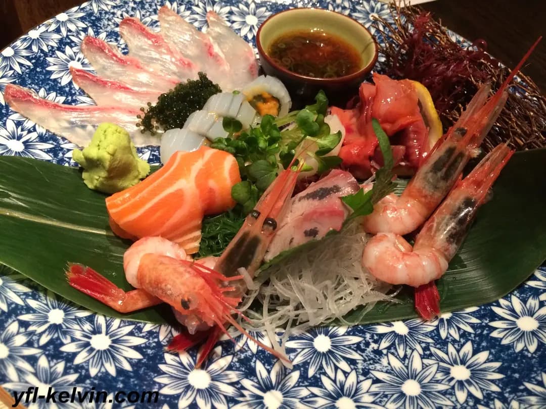 穴 photo 1