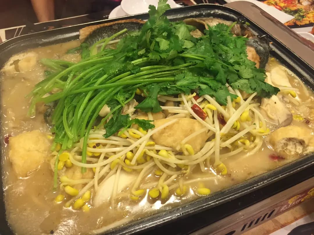 耀華餐廳(雞煲、烤魚火鍋專門店) photo 5