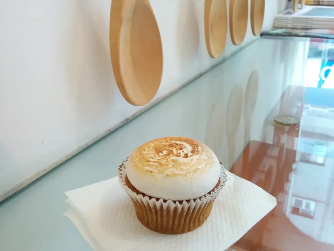Kisses Cupcakes photo 4