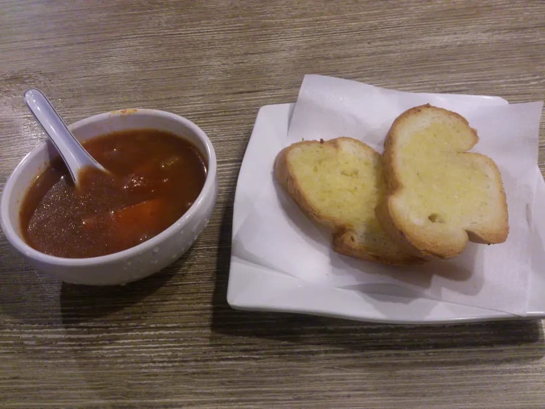 和暉茶餐廳 photo 3