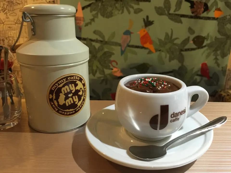 Mymy Caffe photo 3