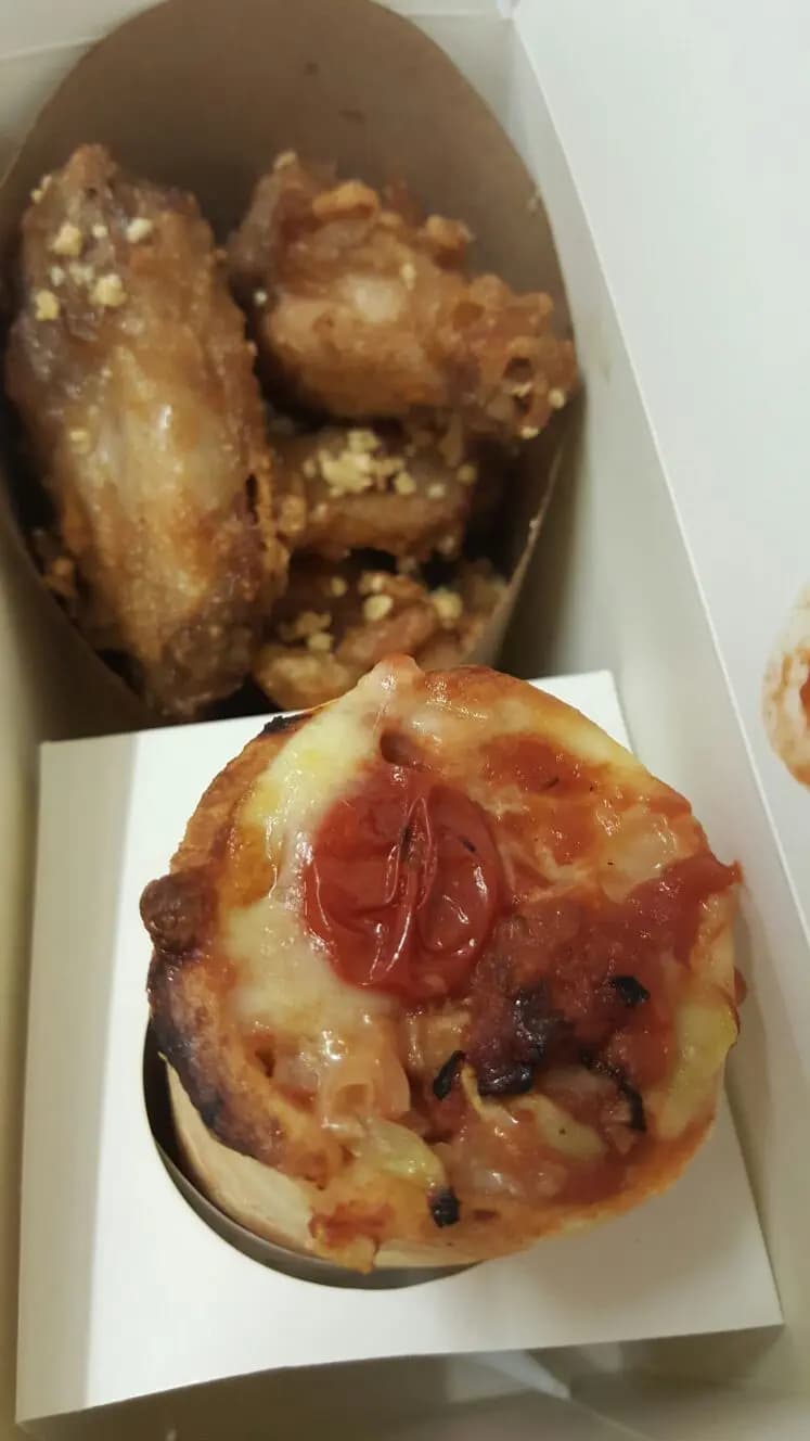 ZeEzEe Pizza Cone photo 5
