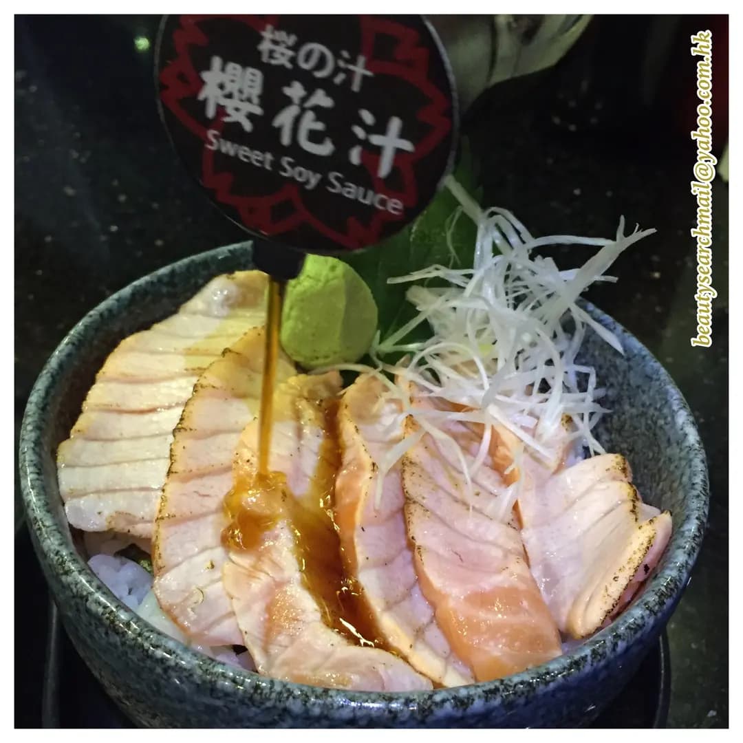 家賀屋刺身寿司專門店 photo 1