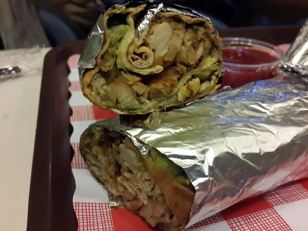 Ebeneezer's Kebabs & Pizzeria (蘭桂坊) photo 8