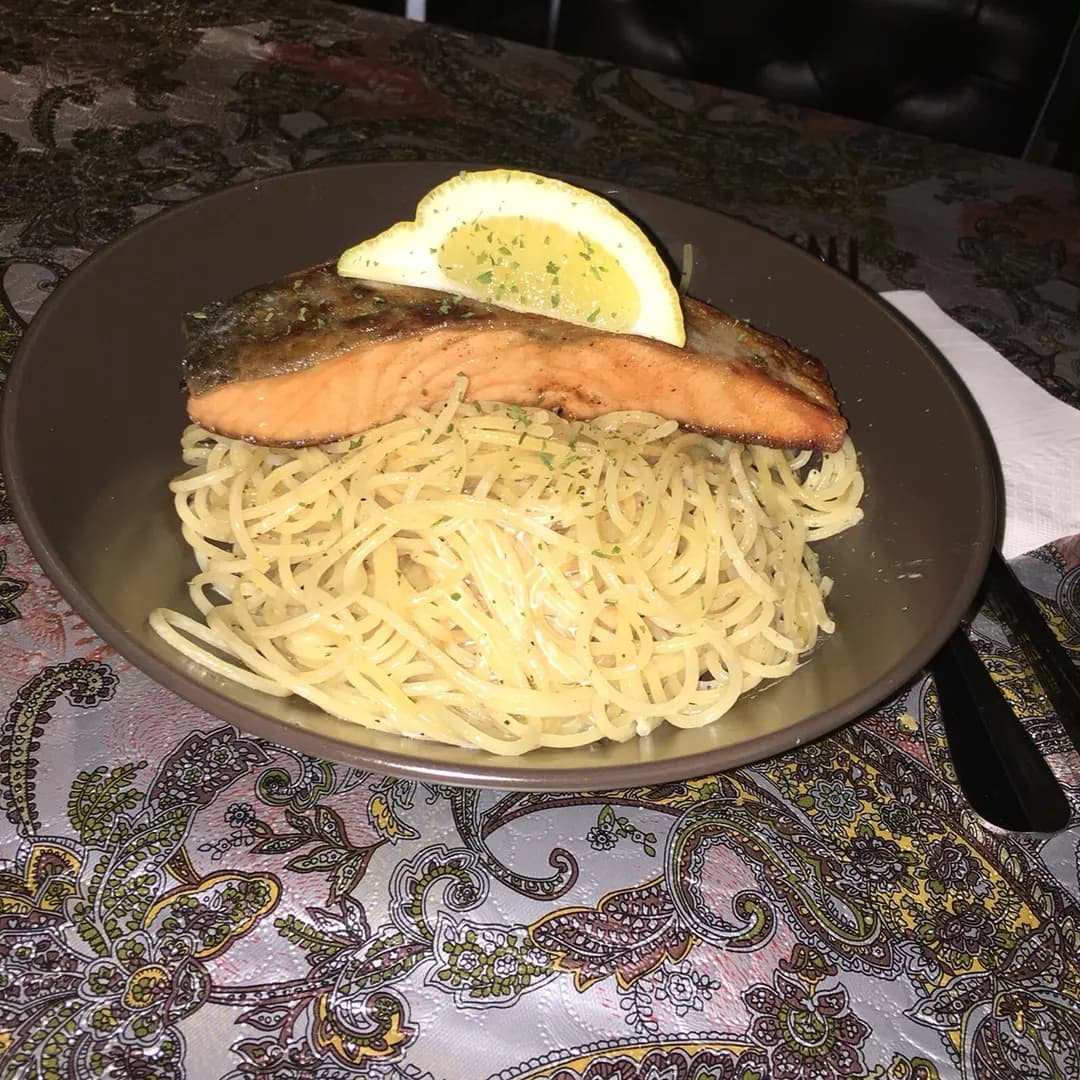 LIFE Restaurant & Bar photo 4