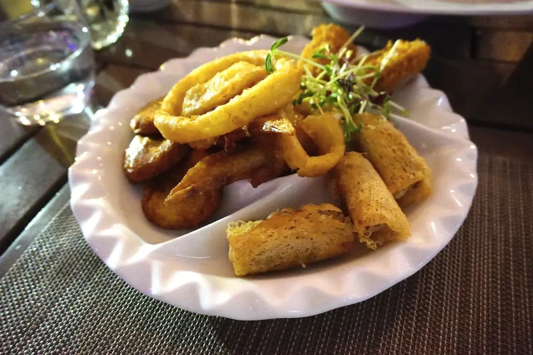 Spark Bar & Restaurant photo 7