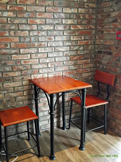 Moment Cafe photo 6