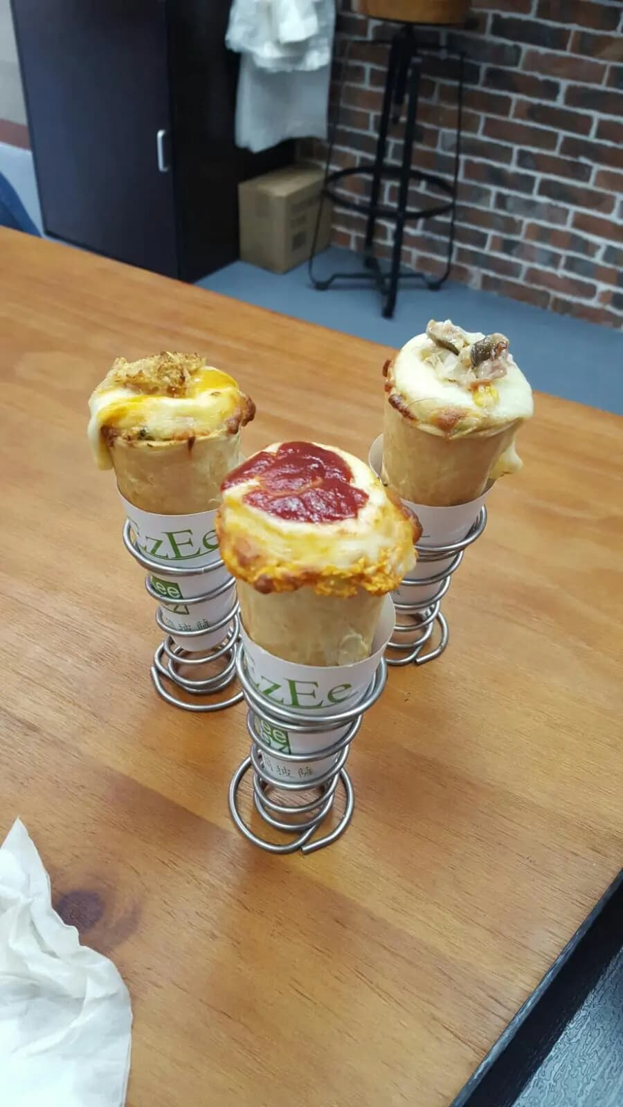 ZeEzEe Pizza Cone Cafe photo 2