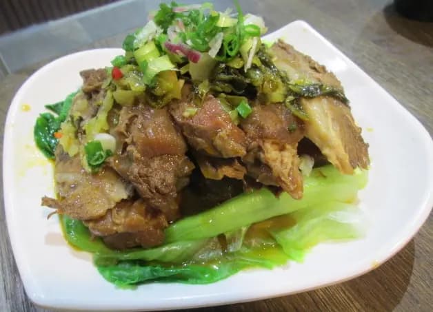 鐵牛台灣牛肉麵 (希爾頓大廈) photo 1