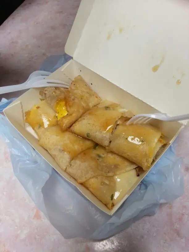 小倆口台式漢堡蛋餅專賣店 photo 1