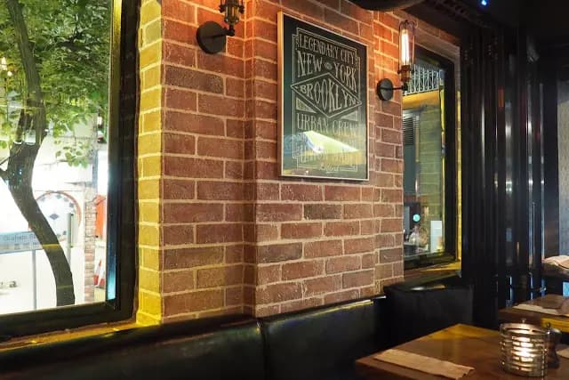 Brooklyn Bar and Grill photo 8