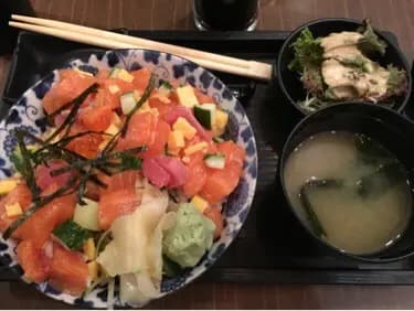 鮮丼家 photo 2