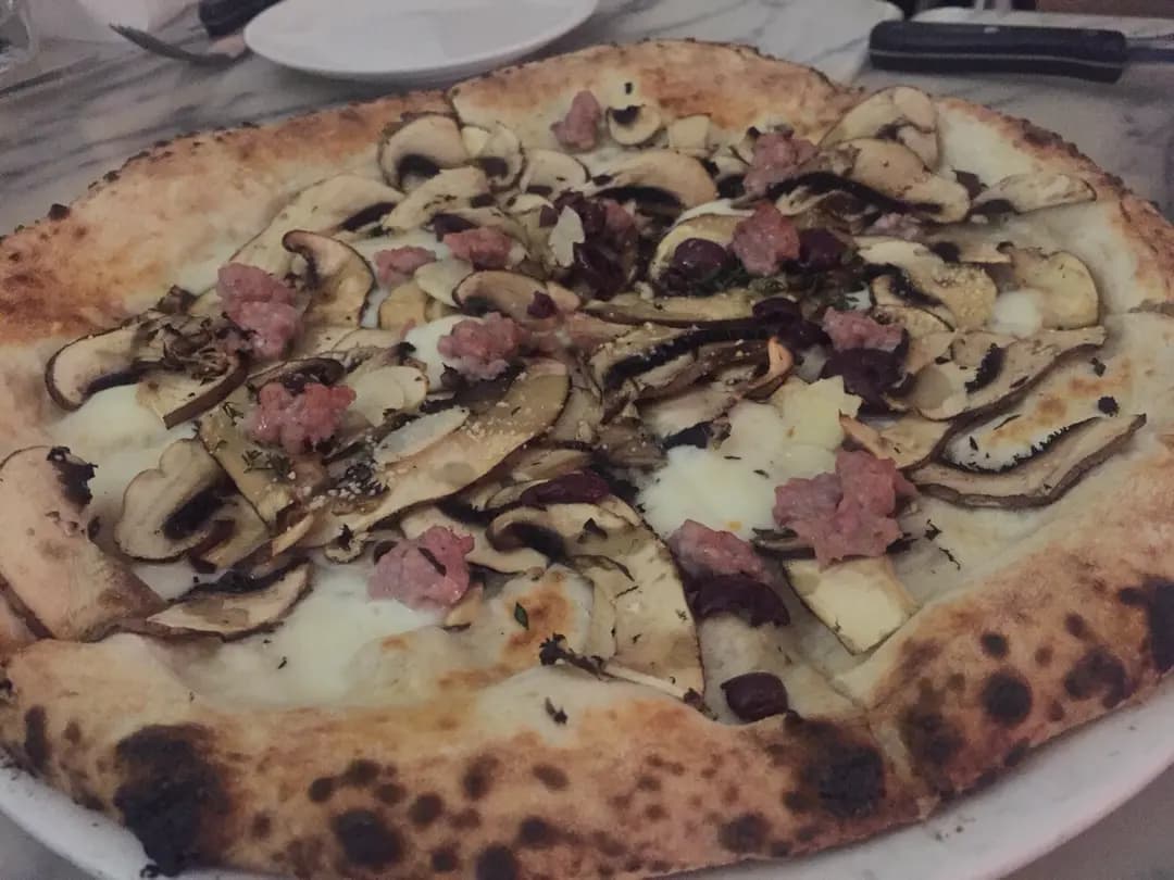 Motorino (些利街) photo 3