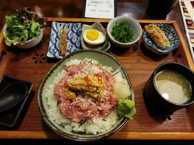 魚鮮生刺身專門店 photo 6
