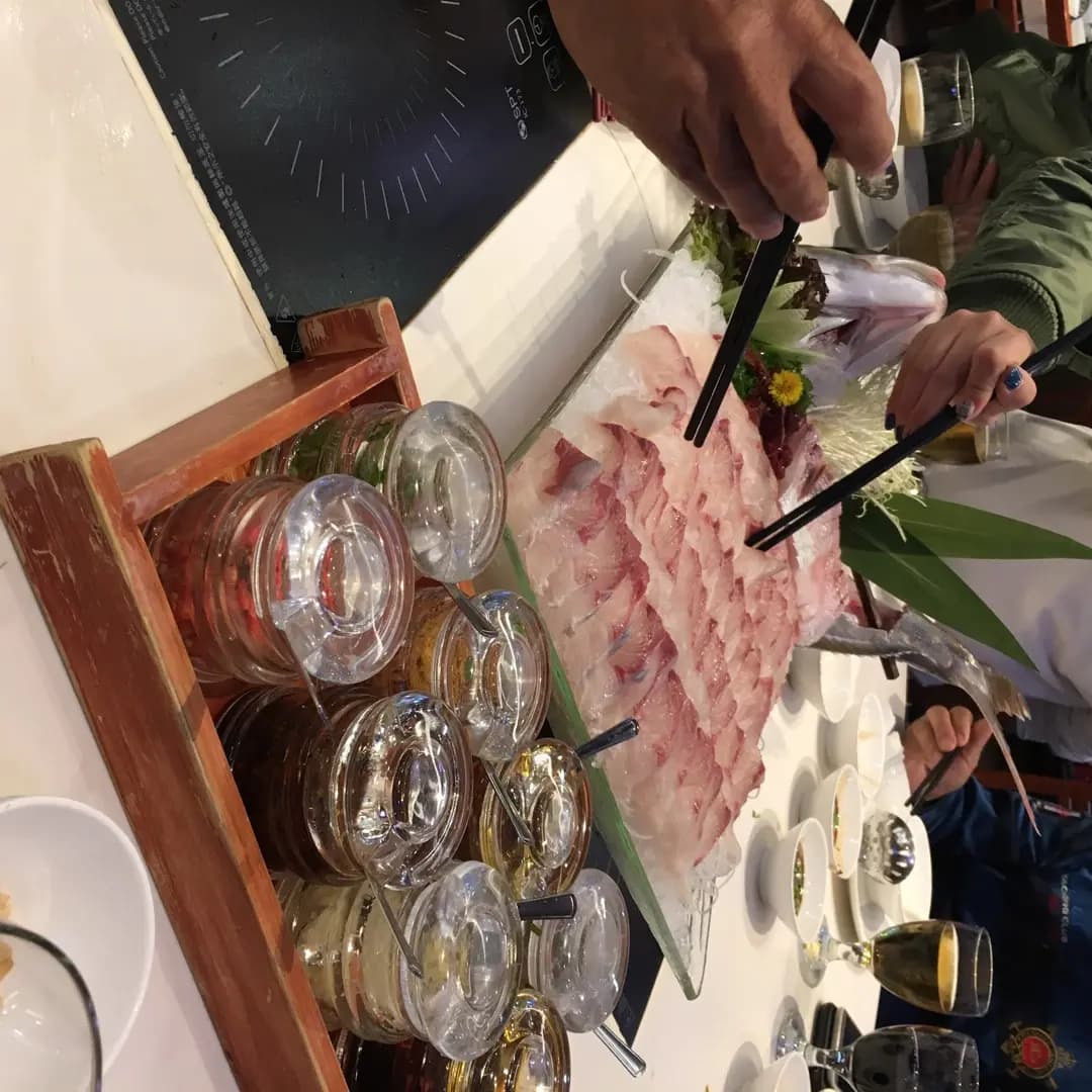 來發館海鮮火鍋刺身專門店 photo 7