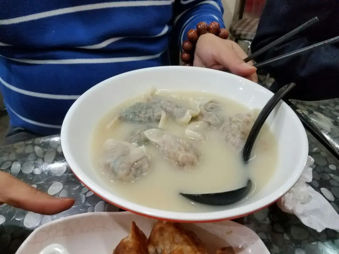 餃子屋 photo 4