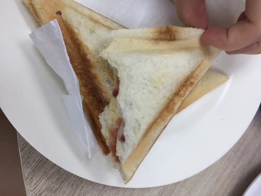 溢進茶餐廳 photo 5