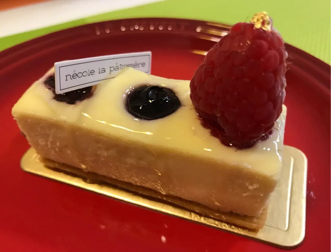 Necole La Patissiere photo 4