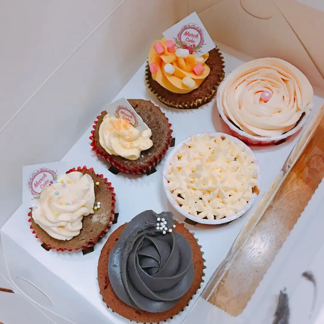 March Cake photo 7