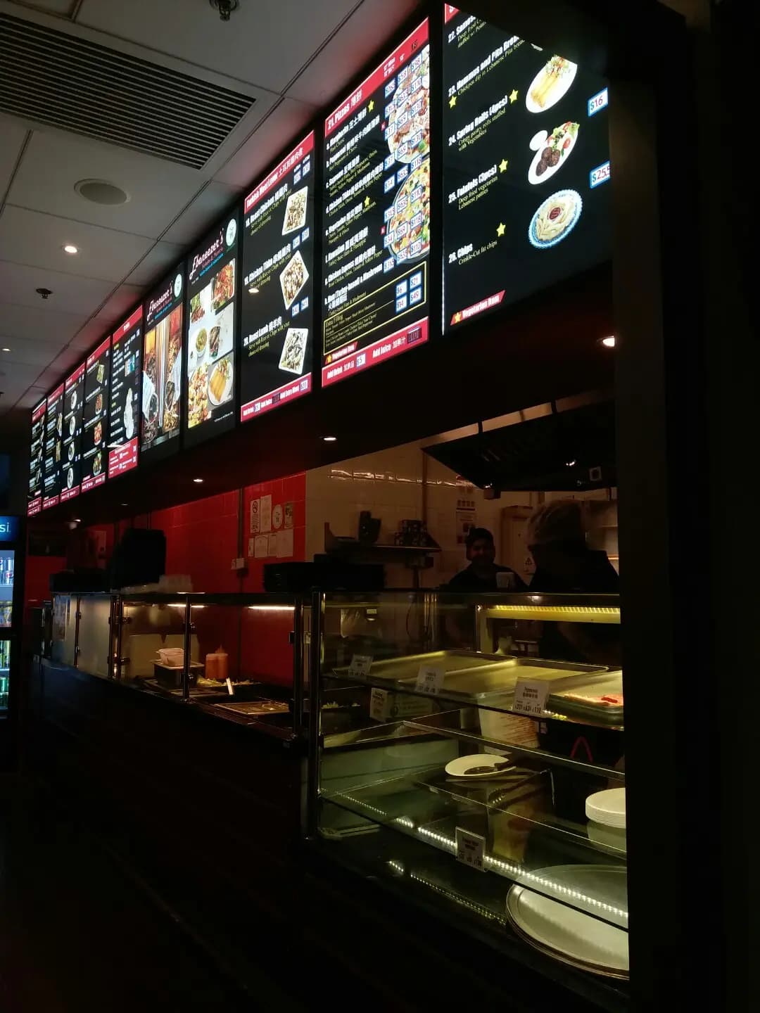Ebeneezer's Kebabs & Pizzeria (香港科技大學 ) photo 7