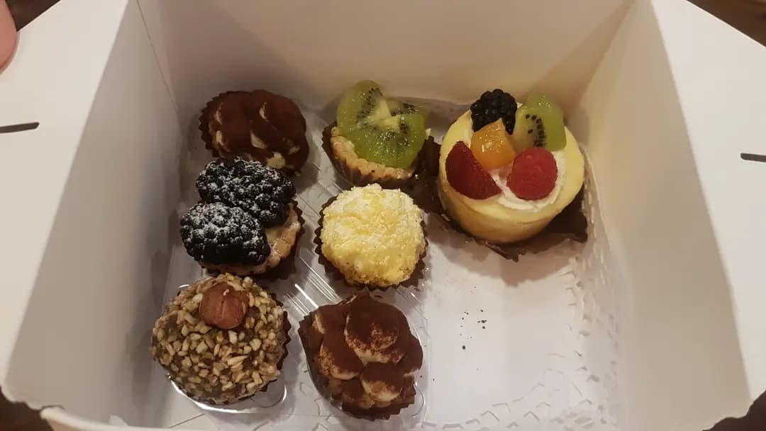 Cova Pasticceria & Confetteria photo 5