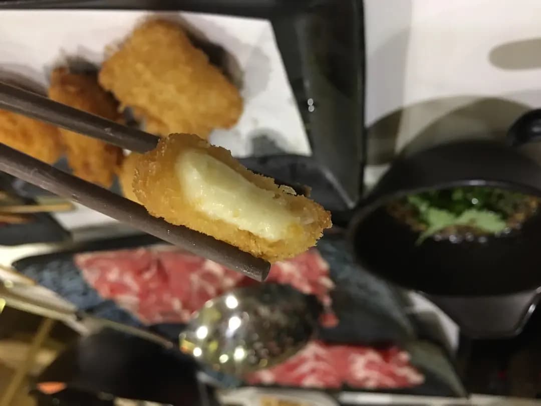 牛の鍋日本料理 photo 4