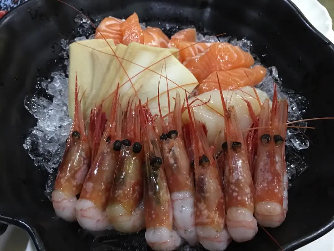 牛の鍋日本料理 photo 8