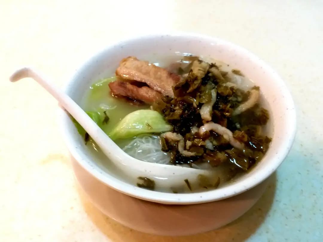 新五龍粥麵茶餐廳 photo 3