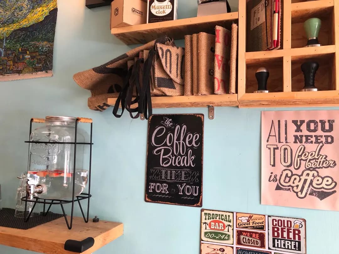 The Cofftea Shop photo 7