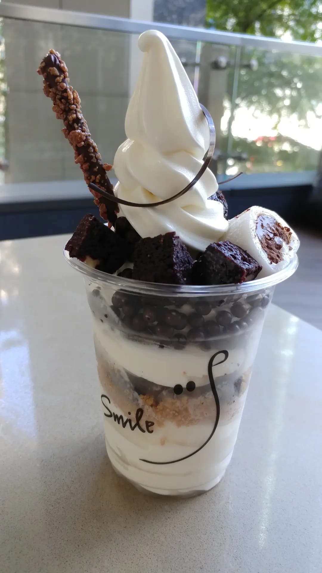 Smile Yogurt & Dessert Bar photo 5