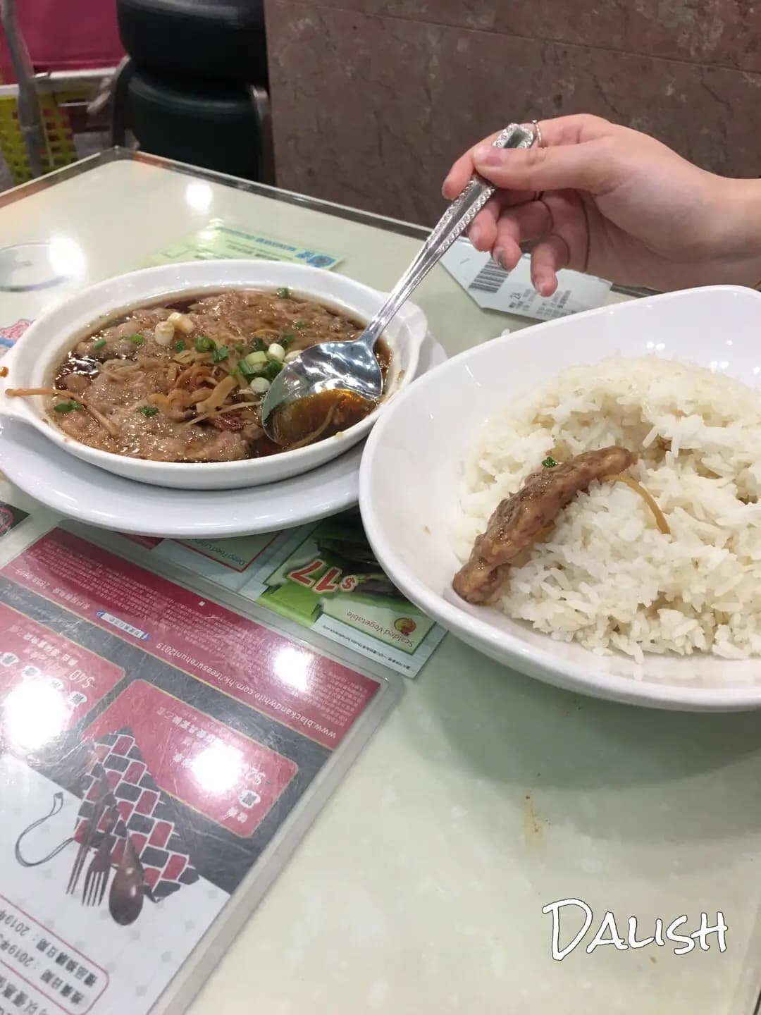 銀龍粉麵茶餐廳 photo 3