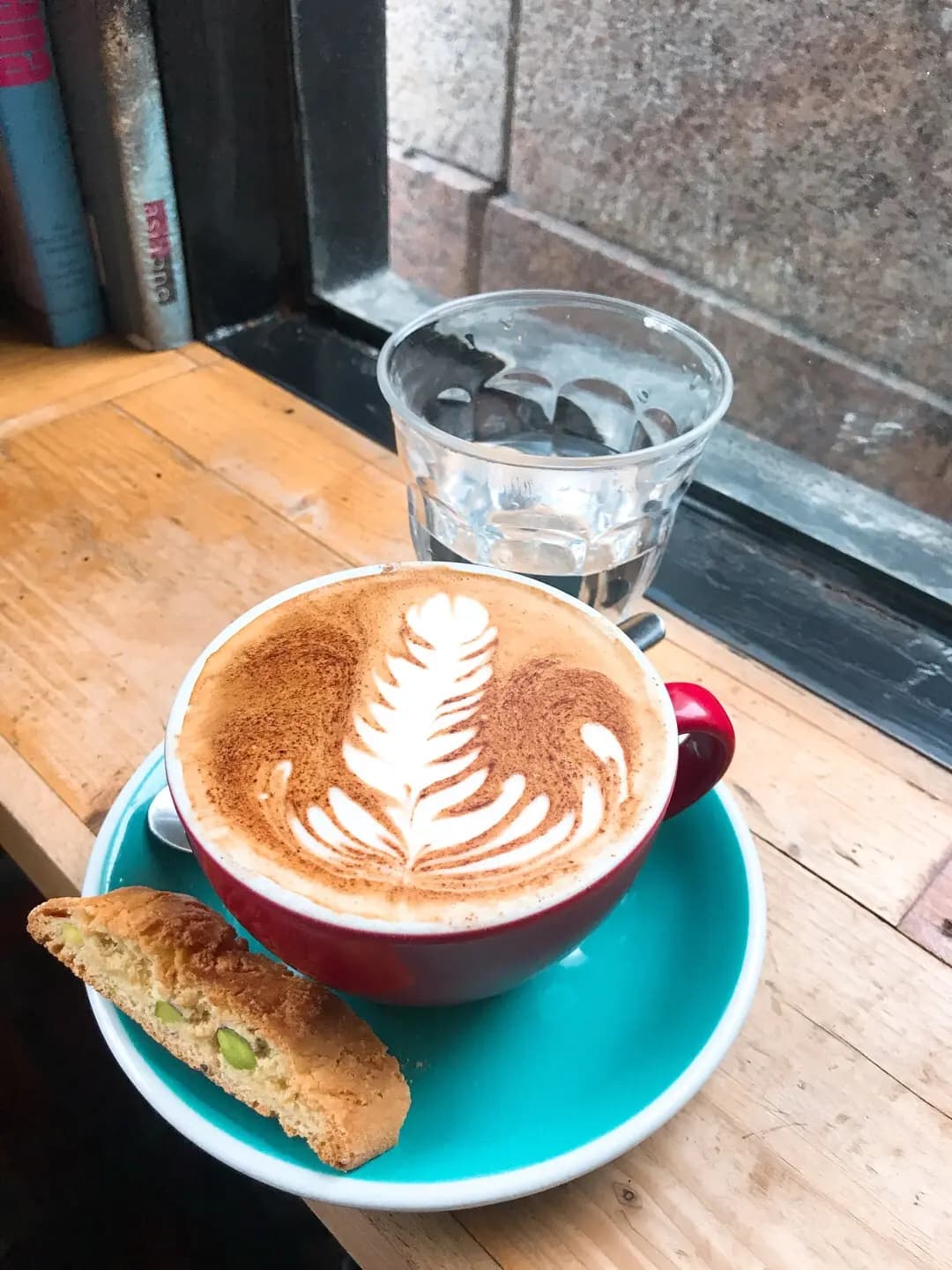 Winstons Coffee (皇后大道西) photo 2