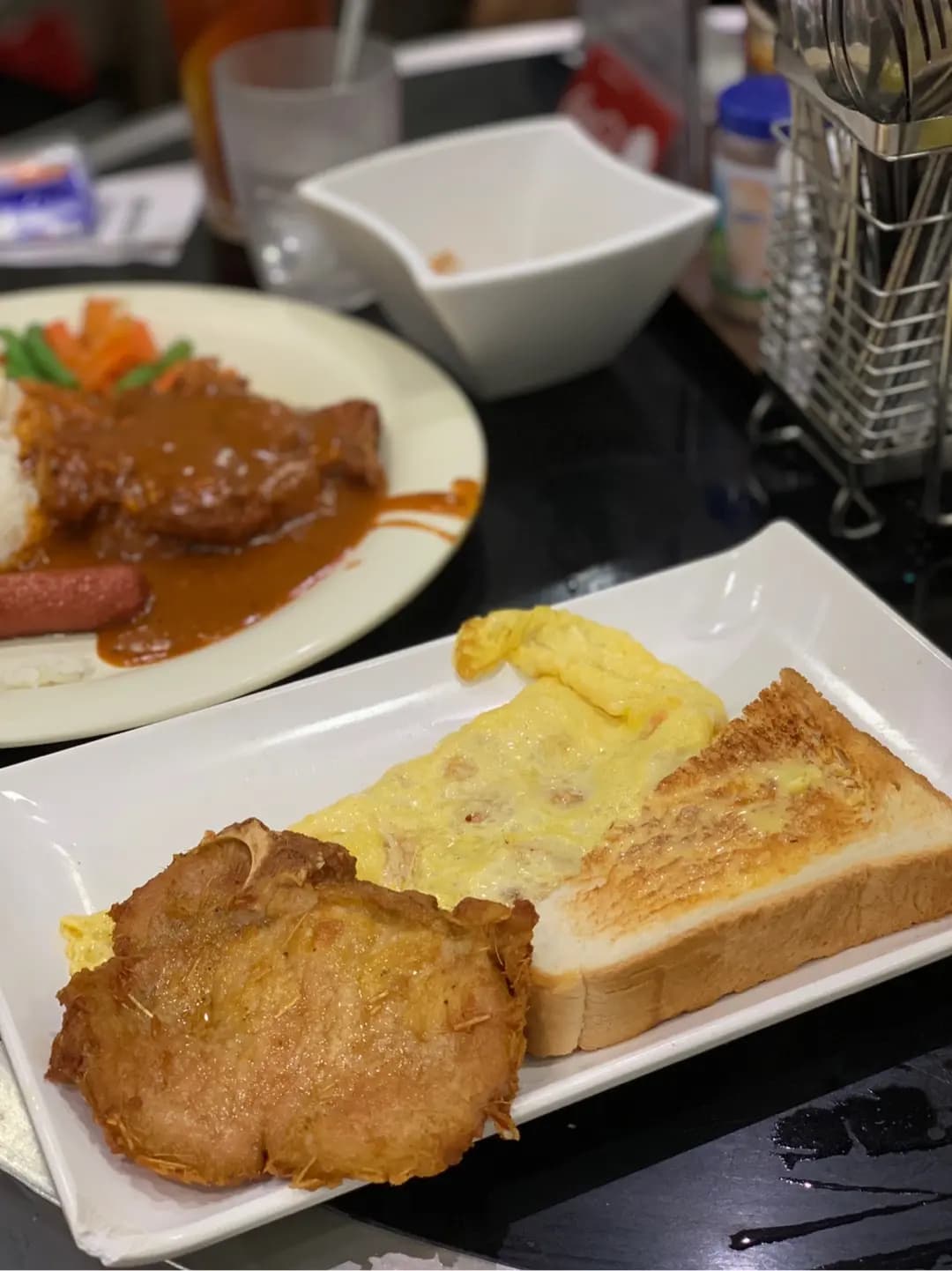 榮發風味美食餐廳 photo 1