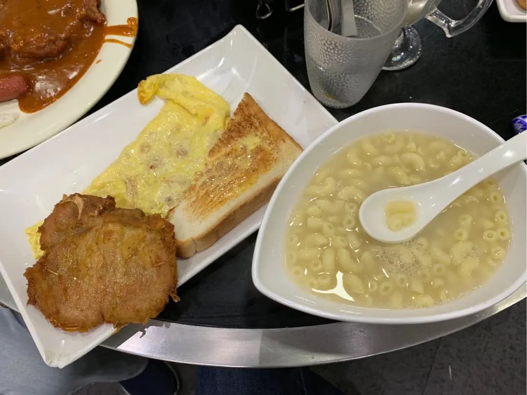 榮發風味美食餐廳 photo 2