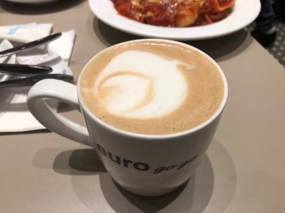 euro go go photo 2
