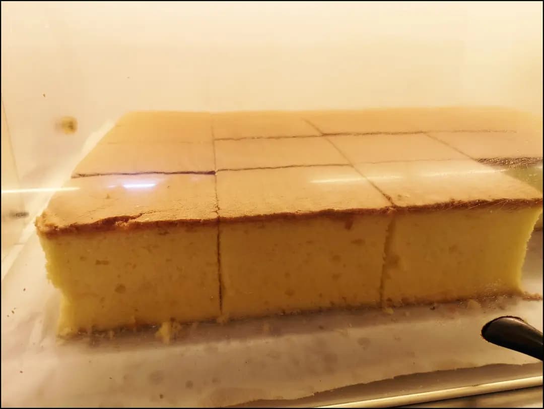 東京麵包餅食 (長發街) photo 1